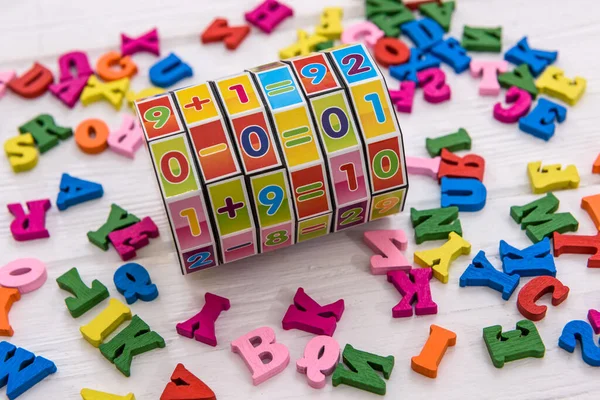 Juguete Colorido Para Educación Preescolar Con Alfabeto Mesa — Foto de Stock