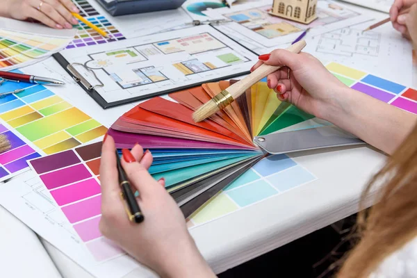 Team Creative Designers Discussing Colour Swatch — Stock Photo, Image