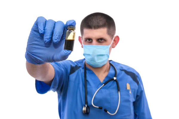 Arzt Mit Ampullen Mann Blauer Arztuniform Hält Ampullen Mit Impfstoffen — Stockfoto
