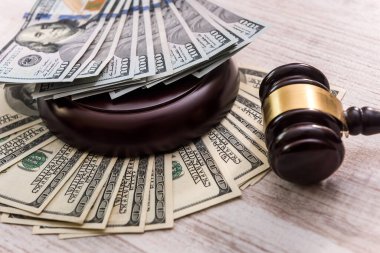 Tahta tokmak bize dolar banknot üzerinde