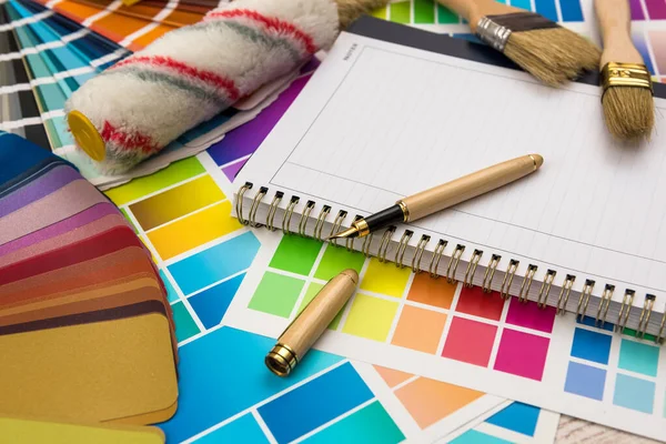 Colour Palette Painting Tools Empty Notepad Design — Stock Photo, Image