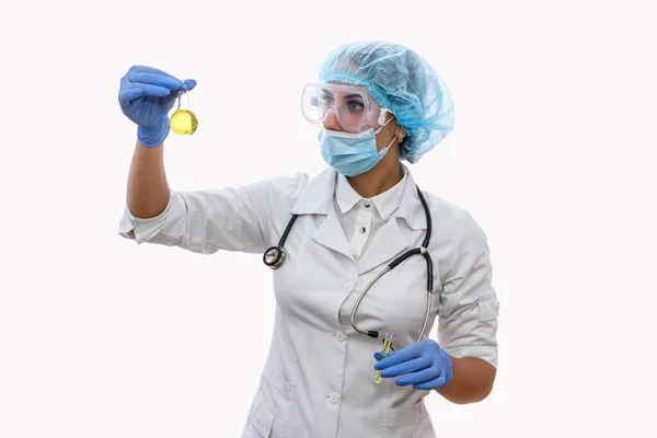 Chemiker Arbeitet Labor Schöne Frau Mit Reagenzgläsern Trägt Schutzuniform Und — Stockfoto