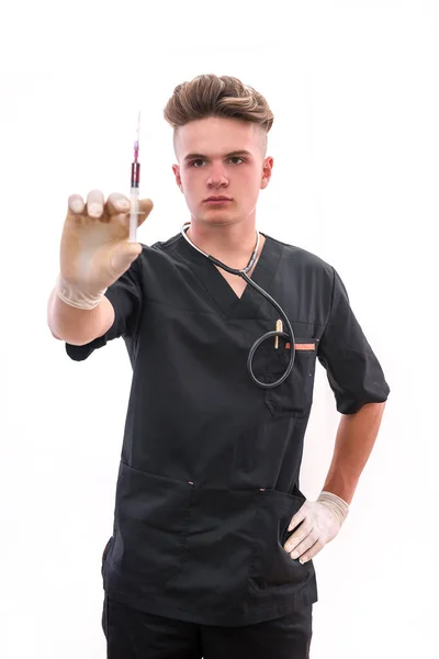 Mladý Lékař Injekční Stříkačkou Izolovanou Bílém Koncepce Očkování — Stock fotografie