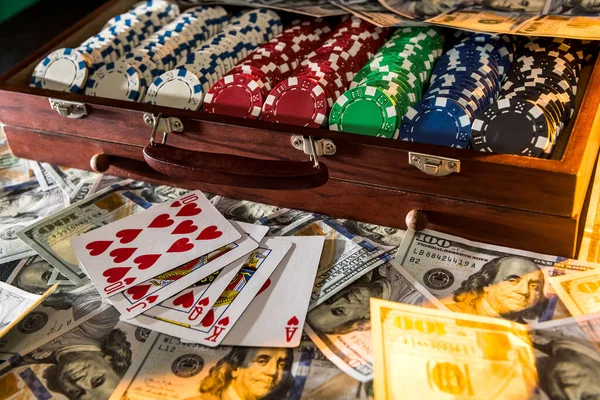 Grand Casino Super Prize Case Full Chips Dollars Playing Cards — Stock Photo, Image