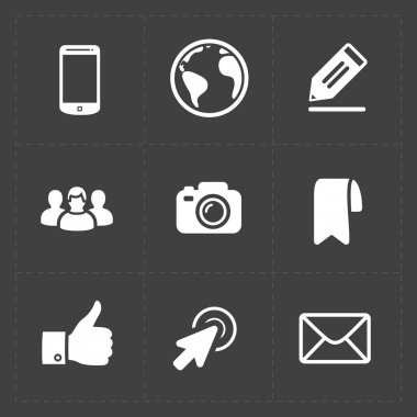 Koyu arka plan üzerinde modern düz sosyal Icons set 