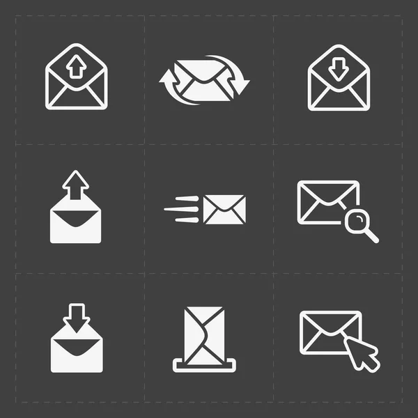 E-post och kuvert ikoner på mörka — Stock vektor