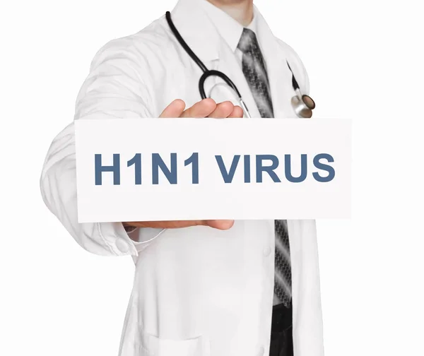 Карта вируса H1N1 в руках врача — стоковое фото