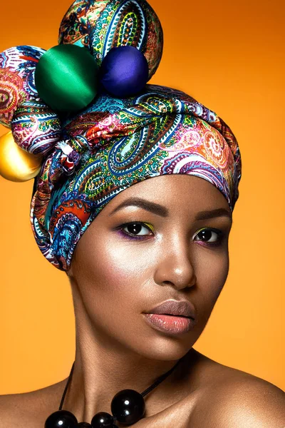 Mulher africana bonita — Fotografia de Stock