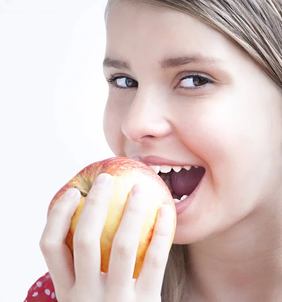 Adolescente chica con manzana —  Fotos de Stock