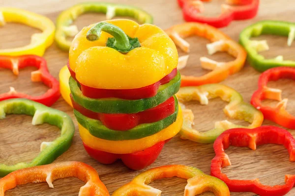 Pimientos cortados en rodajas. Concepto de dieta . —  Fotos de Stock