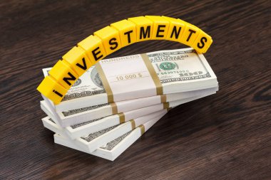 Yatırımlar, mektup, para yığını yapılan kelime