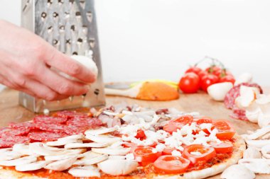 Yemek yemek. Şef Aşçı lezzetli pizza