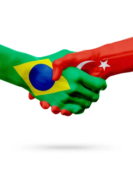 Flaggen Brasilien, Türkei, Partnerschaft Freundschaft Handschlag Konzept. — Stockfoto