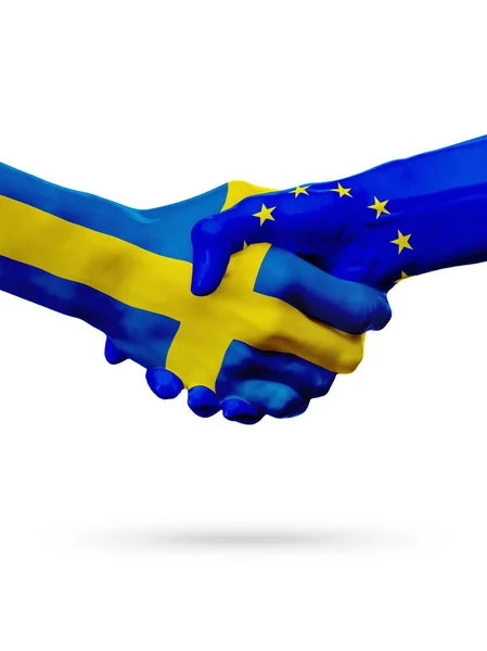 Vlaggen Zweden, landen van de Europese Unie, partnerschap vriendschap handdruk concept. — Stockfoto