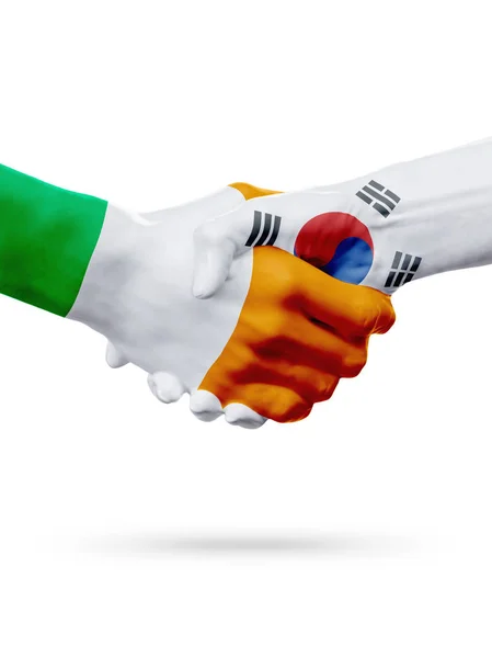 アイルランド、韓国国、友好握手なパートナーシップの概念をフラグします。. — ストック写真