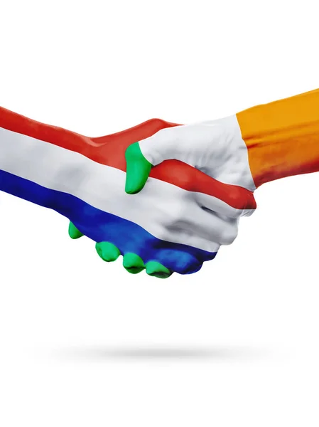 Нидерланды, Ирландия страны, партнерская концепция рукопожатия . — стоковое фото
