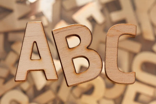 Alfabeto hecho de letras de madera macro —  Fotos de Stock