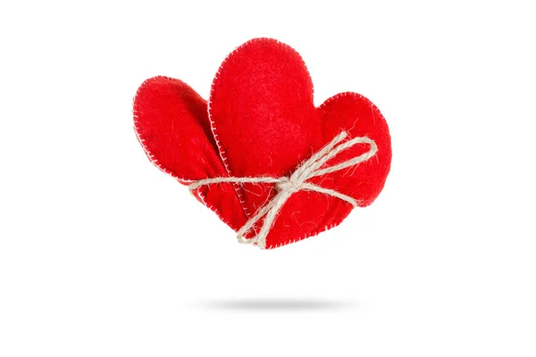 Kalpler birlikte ip, aşk kavramı ile sıkı bir şekilde bağlı. Beyaz arka plan üzerinde izole