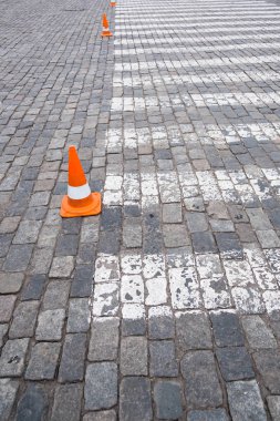 sokak çapraz için yolda yaya geçidi.