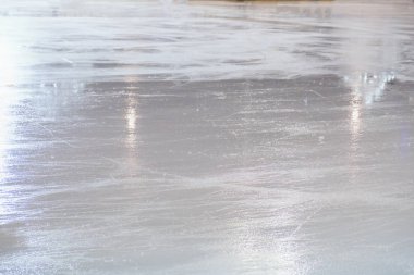 Hokey Rink yüzü kapalı