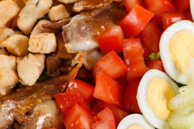 Geleneksel Amerikan Cobb salatası