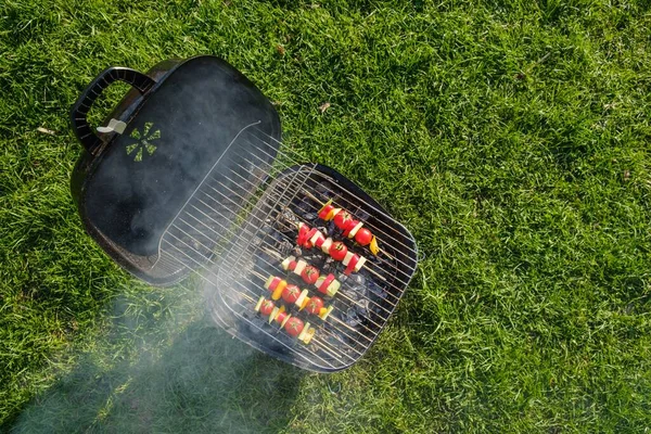 Zöldség grill pác bbq egészséges, rács grillezés. — Stock Fotó