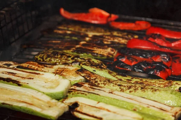 Vegetables grill marinade bbq healthy, fire. — Stock Photo, Image