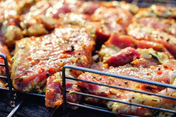 Raw meat beef steak grill, fire closeup. — Stock Photo, Image