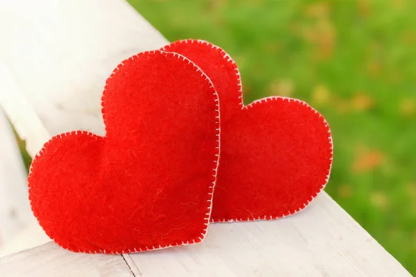 발렌타인 데이 배경 추상적인 기호입니다. 사랑의 두 개의 심장 개념 — 스톡 사진