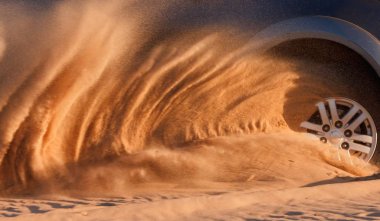 Çöl otomobili, kum, 4x4.