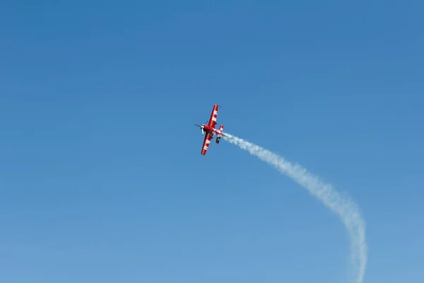 航空ショー飛行機 飛行機とスポーツ航空 航空軍 — ストック写真