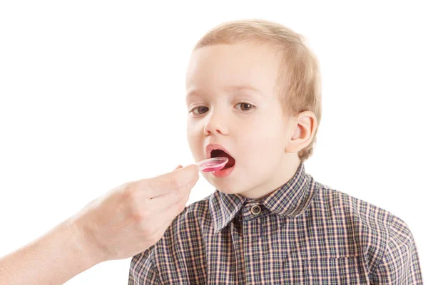 Pediatra Examinando Pequena Garganta Infantil Com Depressor Língua — Fotografia de Stock