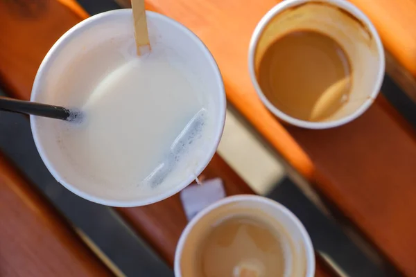 Süßes Hintergrundmuster Mit Kaffee Und Teetassen — Stockfoto