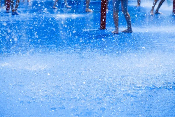 Водный Летний Фонтан Детский Парк Весело Всплеск Счастливый — стоковое фото