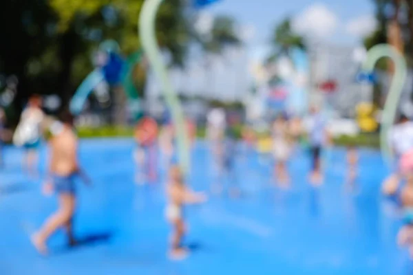 Agua Fuente Verano Parque Infantil Diversión Chapoteo Niño Mojado —  Fotos de Stock