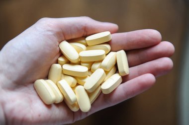 El avuç hap kapsül