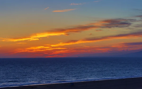 The Pacific Ocean is during sunset. — Stock Photo, Image