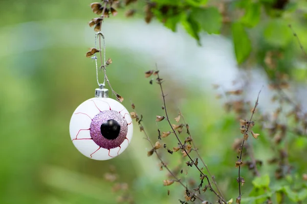 Glass balls made in the form of the eye. — Stock Photo, Image