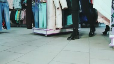 Shopaholics alışveriş merkezi yürüme bacakları