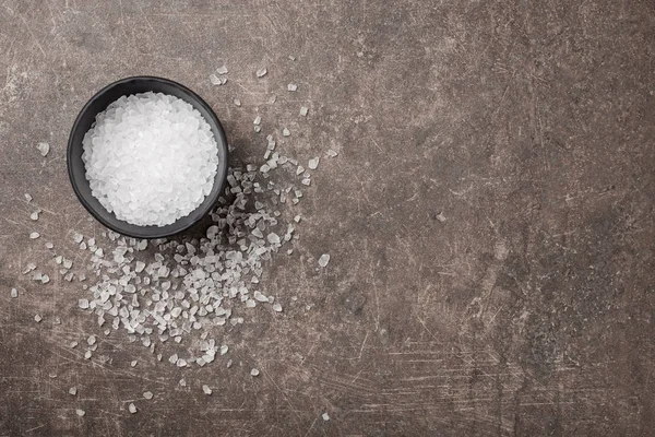 Salt in bowl — Stock Photo, Image