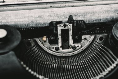 Daktilo görüntü kadar kapatın