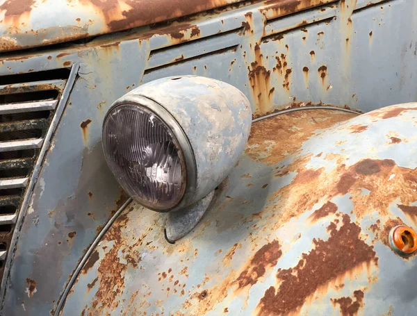 Gros Plan Une Voiture Vintage Ancienne Rouillée — Photo