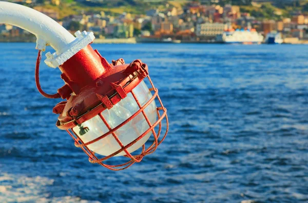 Boat/ship white navigation light. Background is blurred — Stock Photo, Image