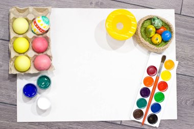 Mutlu paskalyalar. Paskalya için hazırlanıyor.