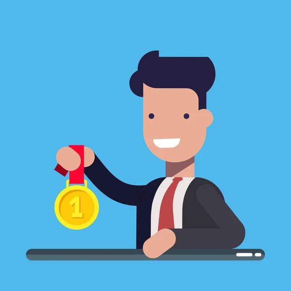 Joven empresario o gerente con la medalla de oro. Concepto de negocios y finanzas. Ilustración vectorial plana aislada sobre fondo azul . — Archivo Imágenes Vectoriales