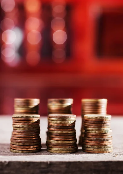 Para tasarrufu ve ekonomi kavramı için bankacılık