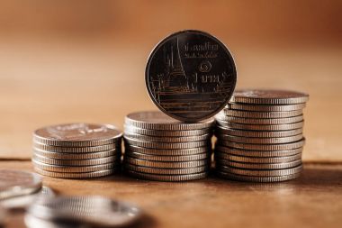 Para tasarrufu ve ekonomi kavramı için bankacılık