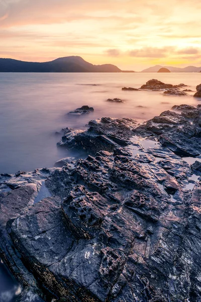 黄昏の夕日と海の風景風景自然 — ストック写真