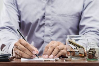 Para ve Maliye kavramı için bankacılık hesap kaydetme