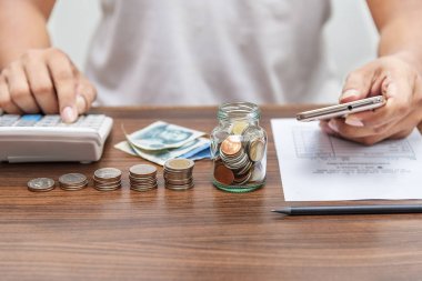 Internet Bankacılığı online bankacılık ve mobil bankacılık kavramı